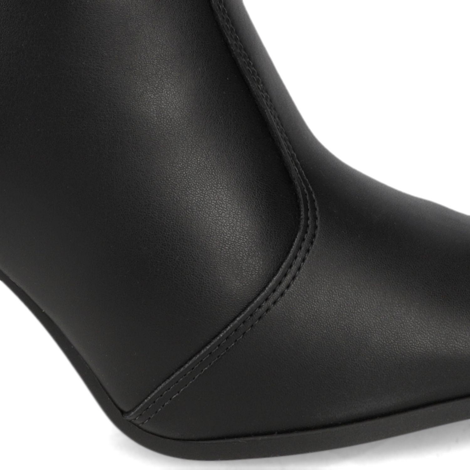 Botin Negro Vizzano-5