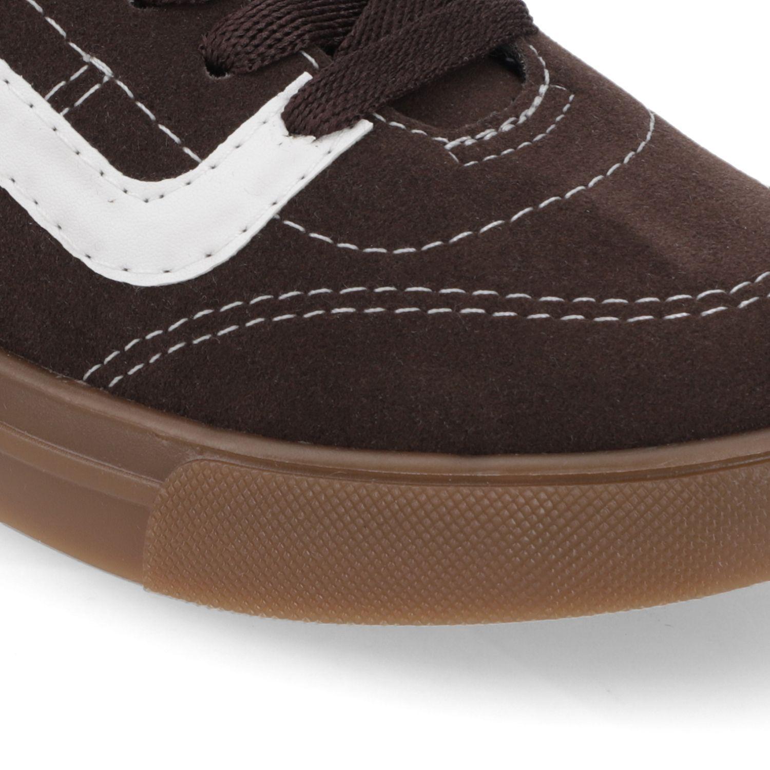 Zapatilla Urbana Café con Detalles Blancos para Niño-5