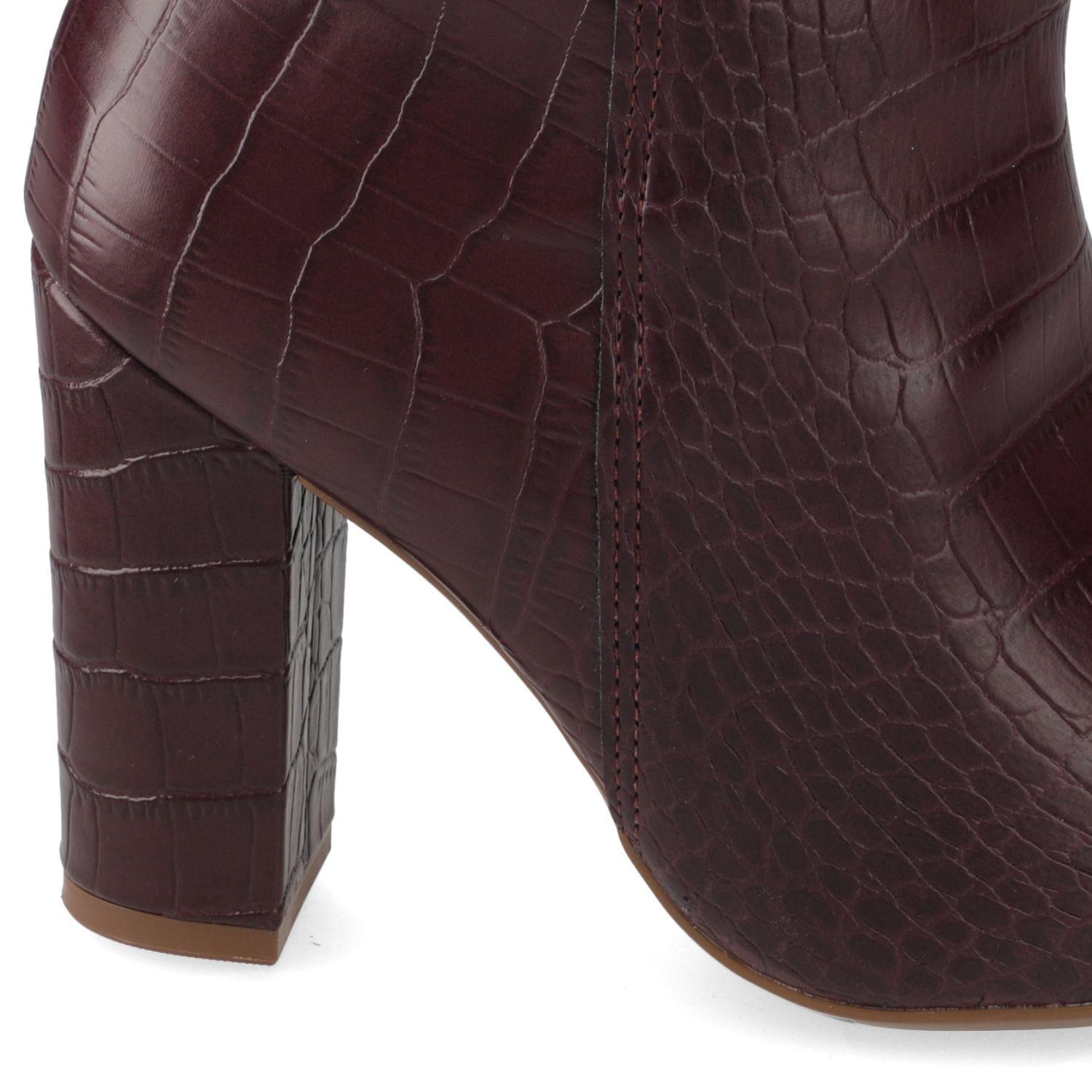 Botin Mujer Vizzano Croco Taco Ancho 10 cm Vino-4