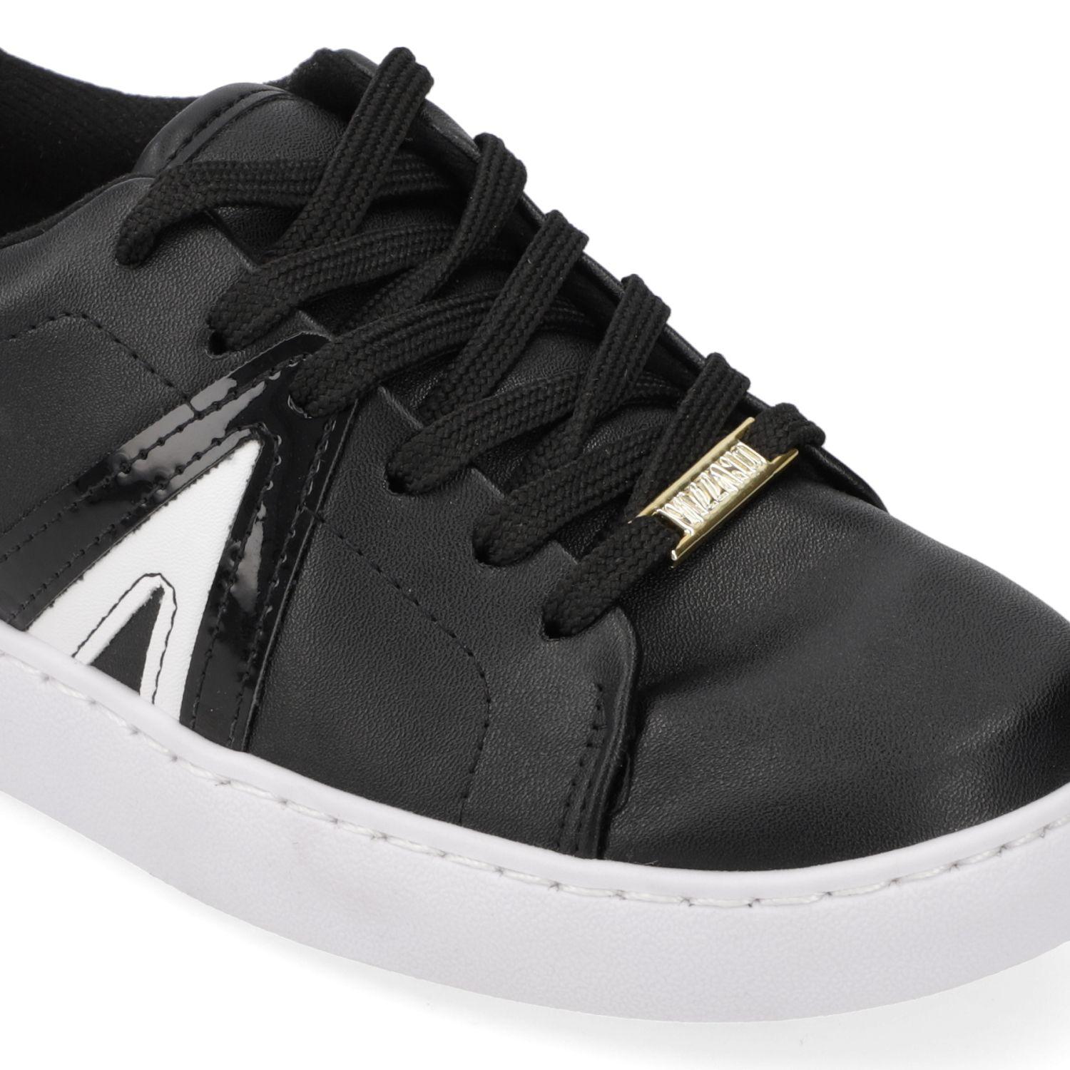 Zapatilla Casual Vizzano Negro Efecto Cuero-5