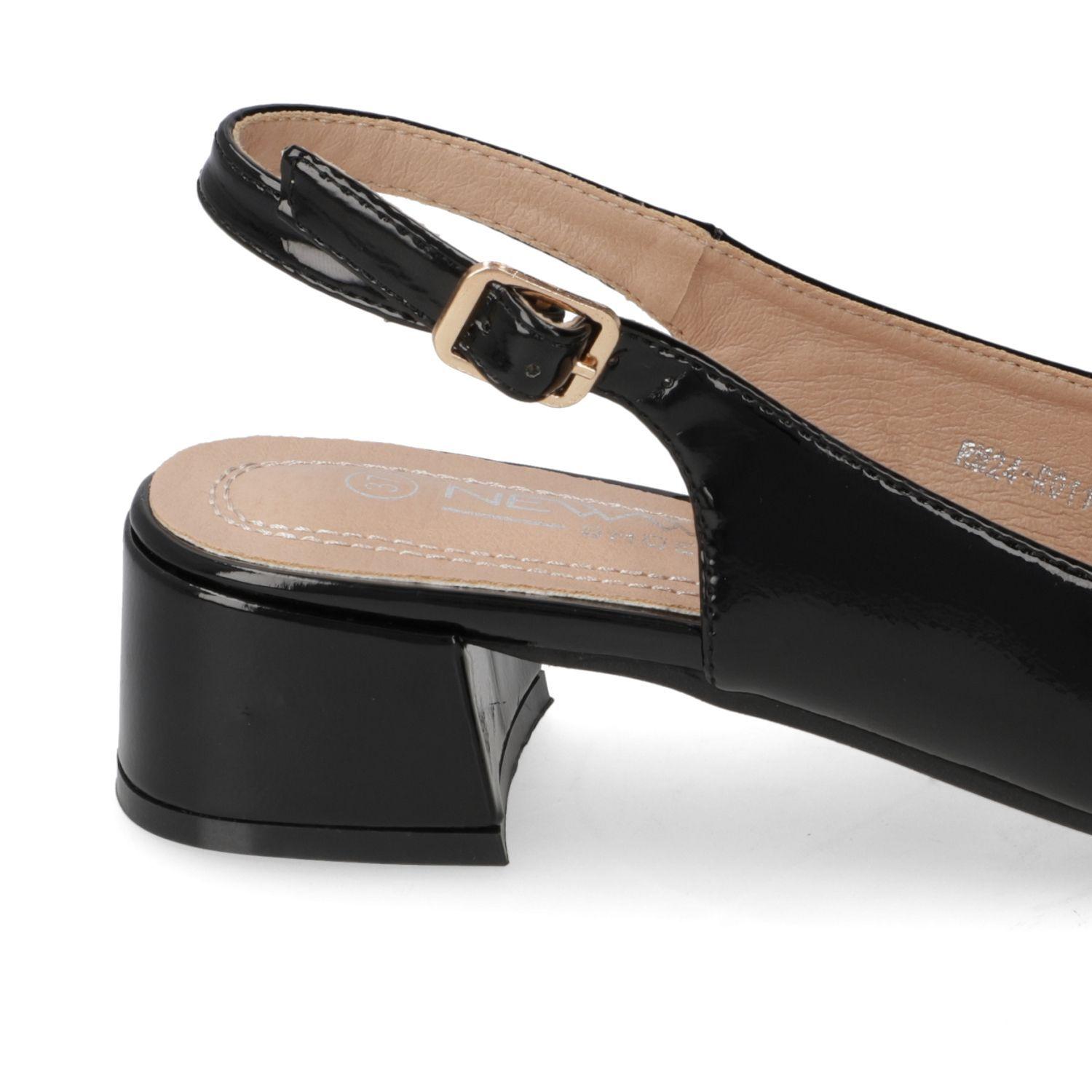 Zapato taco New Walk Negro 15882-4