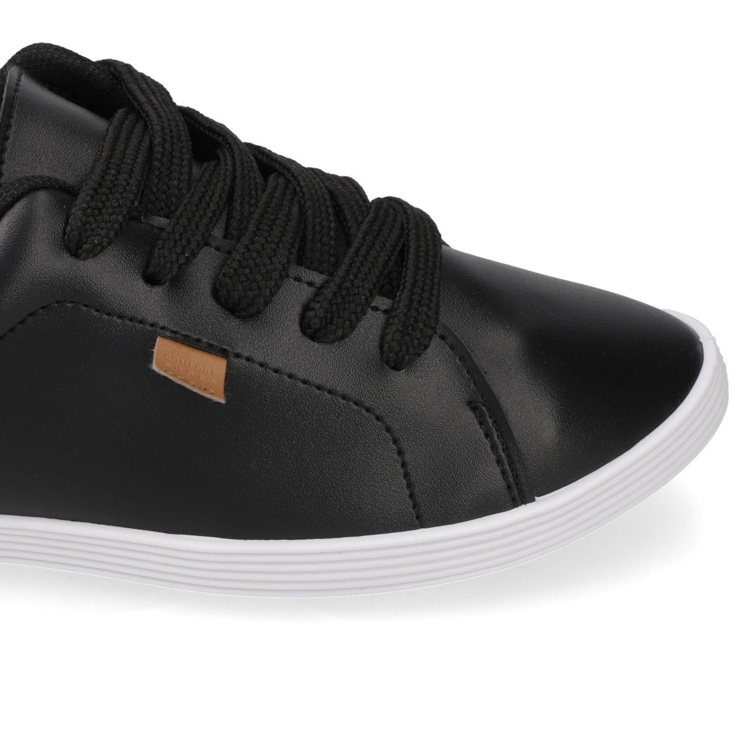 Zapatilla Mujer Beira Rio Negra con Suela Blanca y Cordones-5