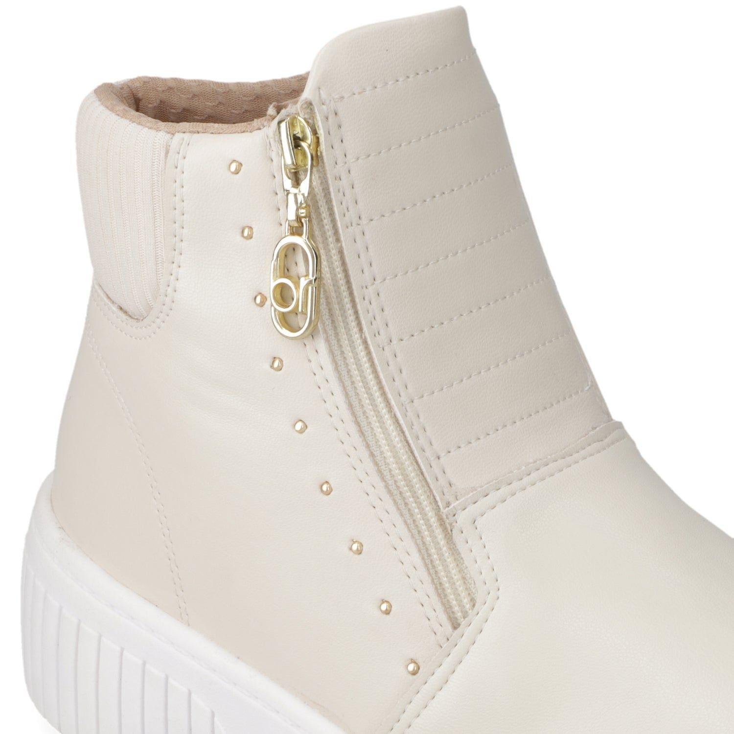 Zapatillas Casuales Blancas Con Tachas Beira Rio-5