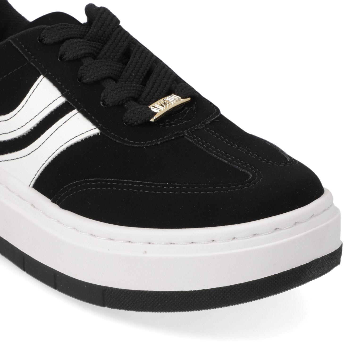 Zapatilla Casual Negro Vizzano-5