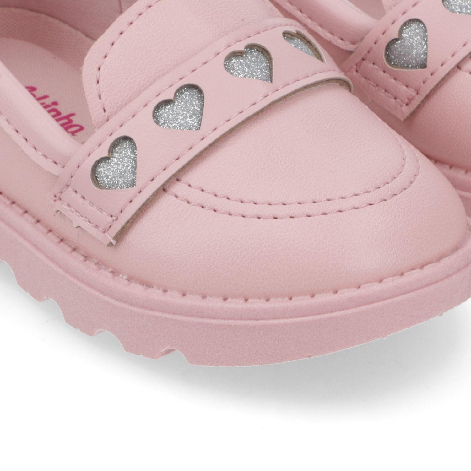 Zapatillas Mocasín Rosado con Corazones Plateados Molekinha-5