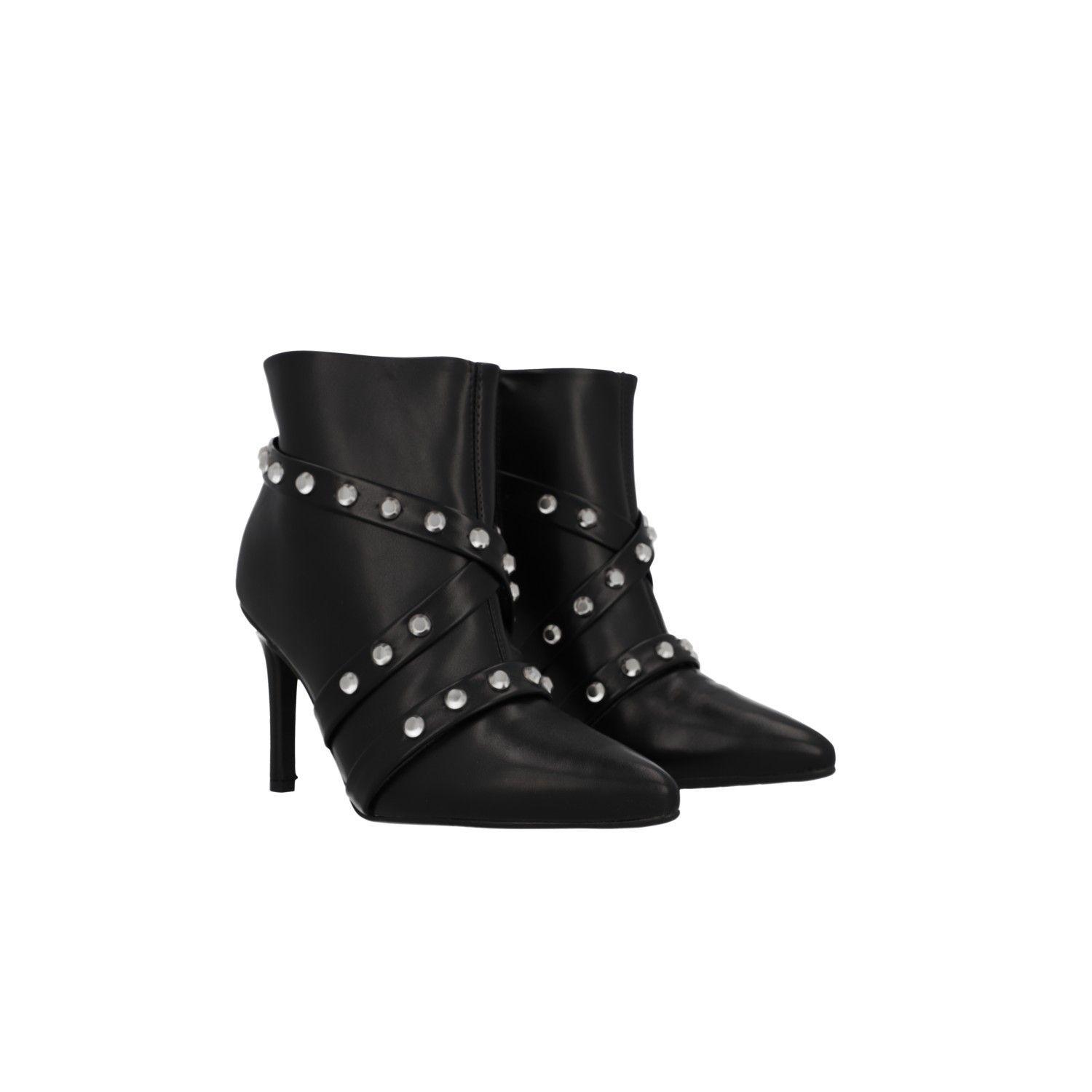 Botin Mujer Negro 3049-247- Vizzano-1