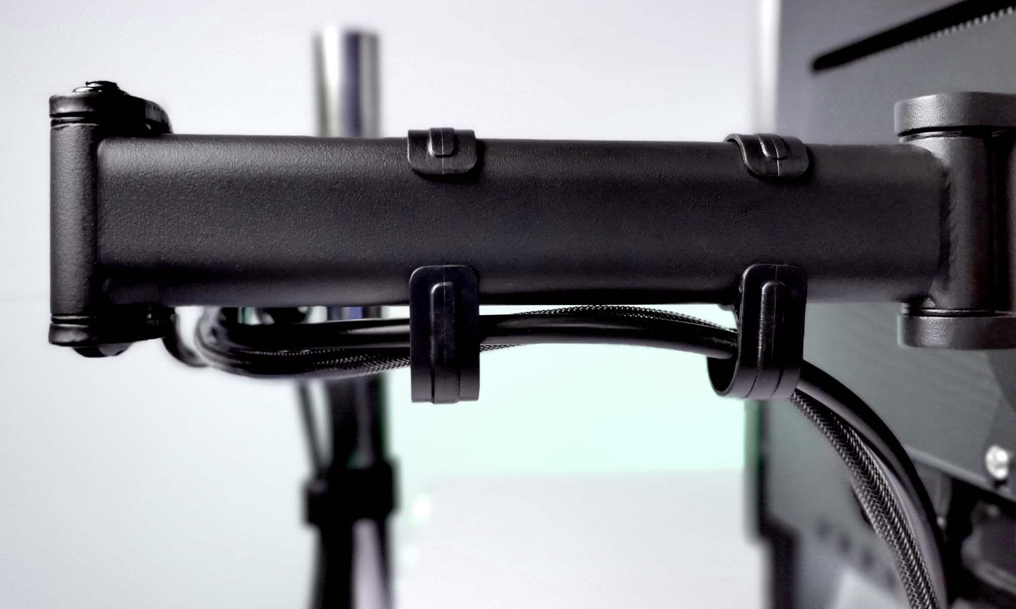 Brazo para 2 Monitores ARCTIC Z2 Pro Gen 3 c Hub USB 3.2-5