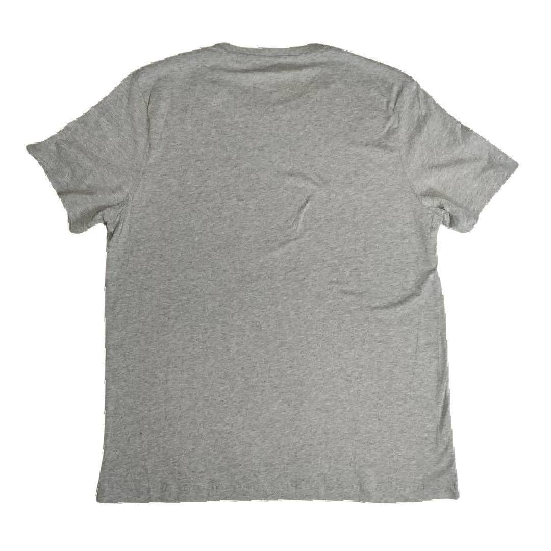 Polera MK Gris Cuello Redondo Letras Rojas y Lineas Talla M-4