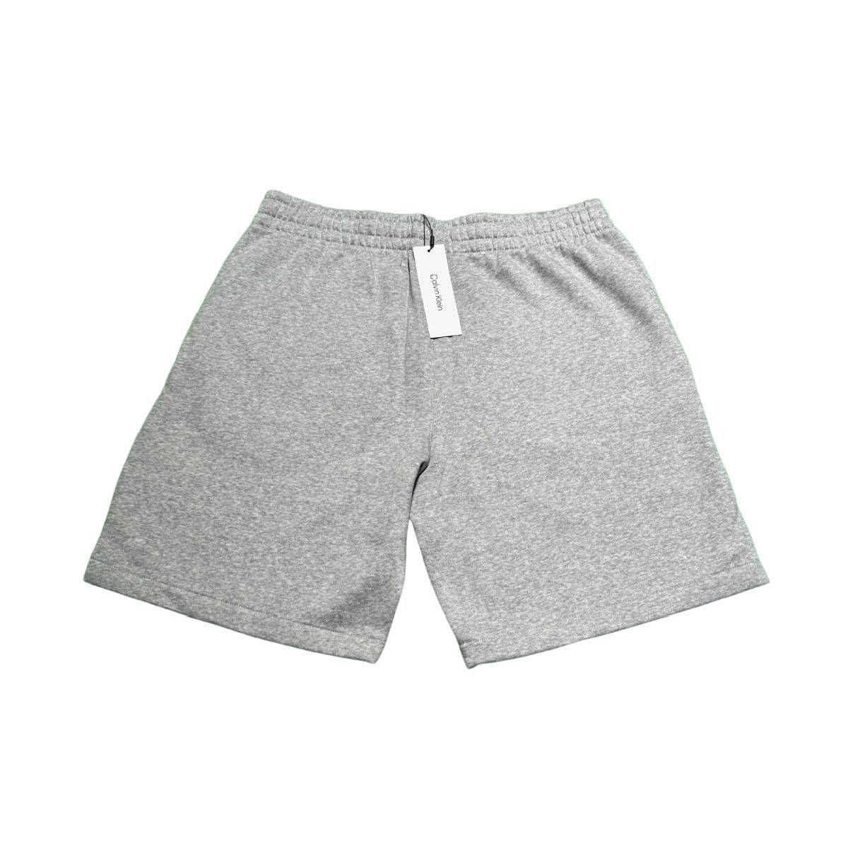 Short Calvin Klein gris con logo en blanco talla M-1