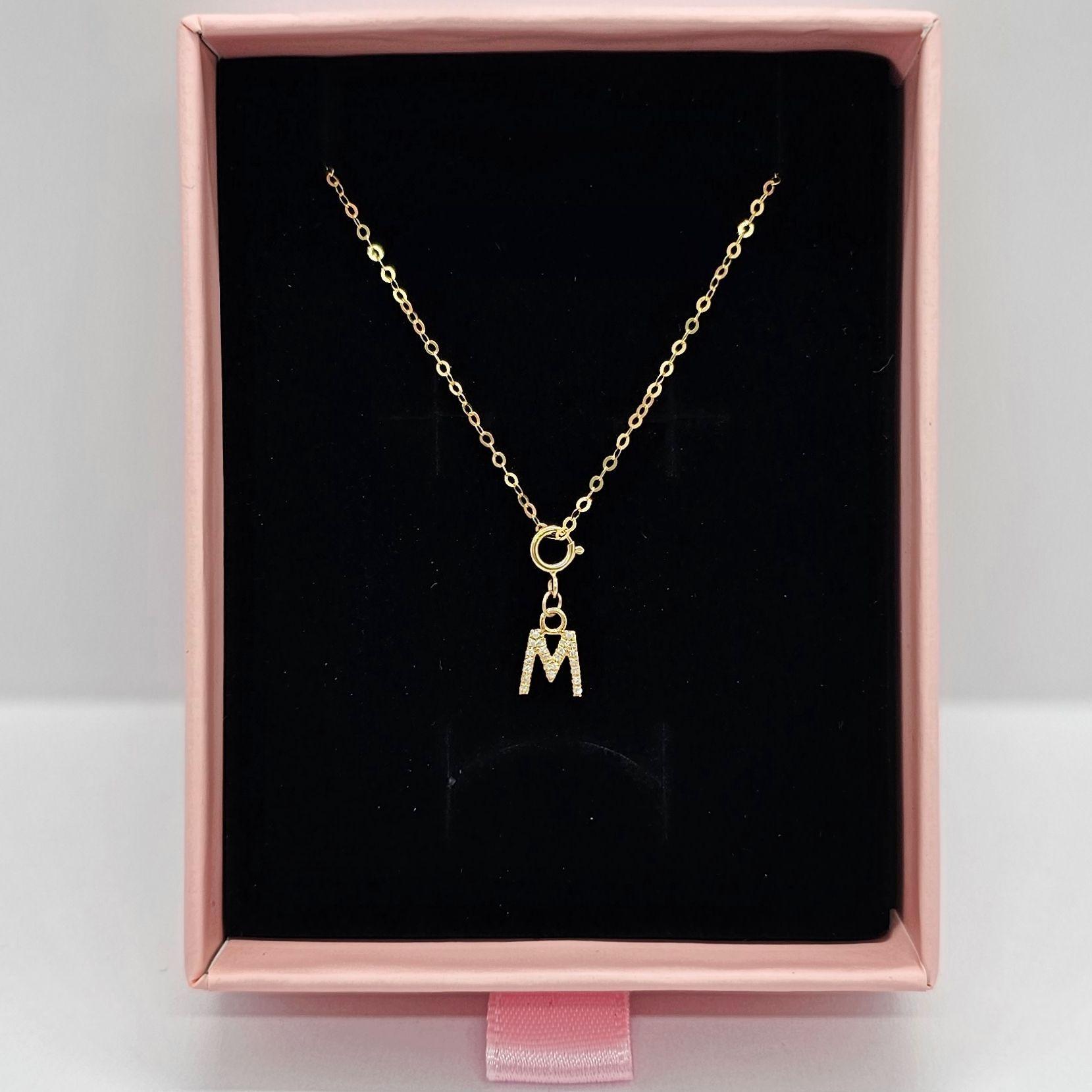 Cadena Eslabones Oro Amarillo 18k Charm Letras Inicial M Full Diamante-2
