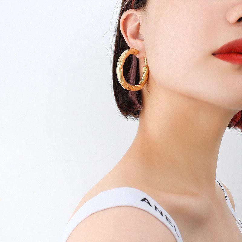 Aros Baño Oro 18k Enroscados M-3