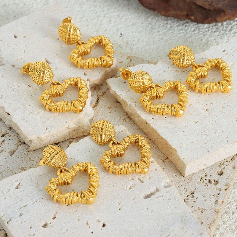 Aros Baño Oro 18k Largos Corazón Enredado-1