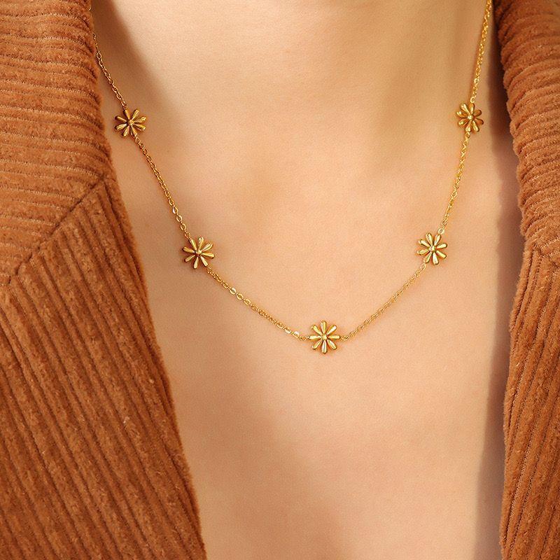 Collar Baño Oro 18k Margaritas-3
