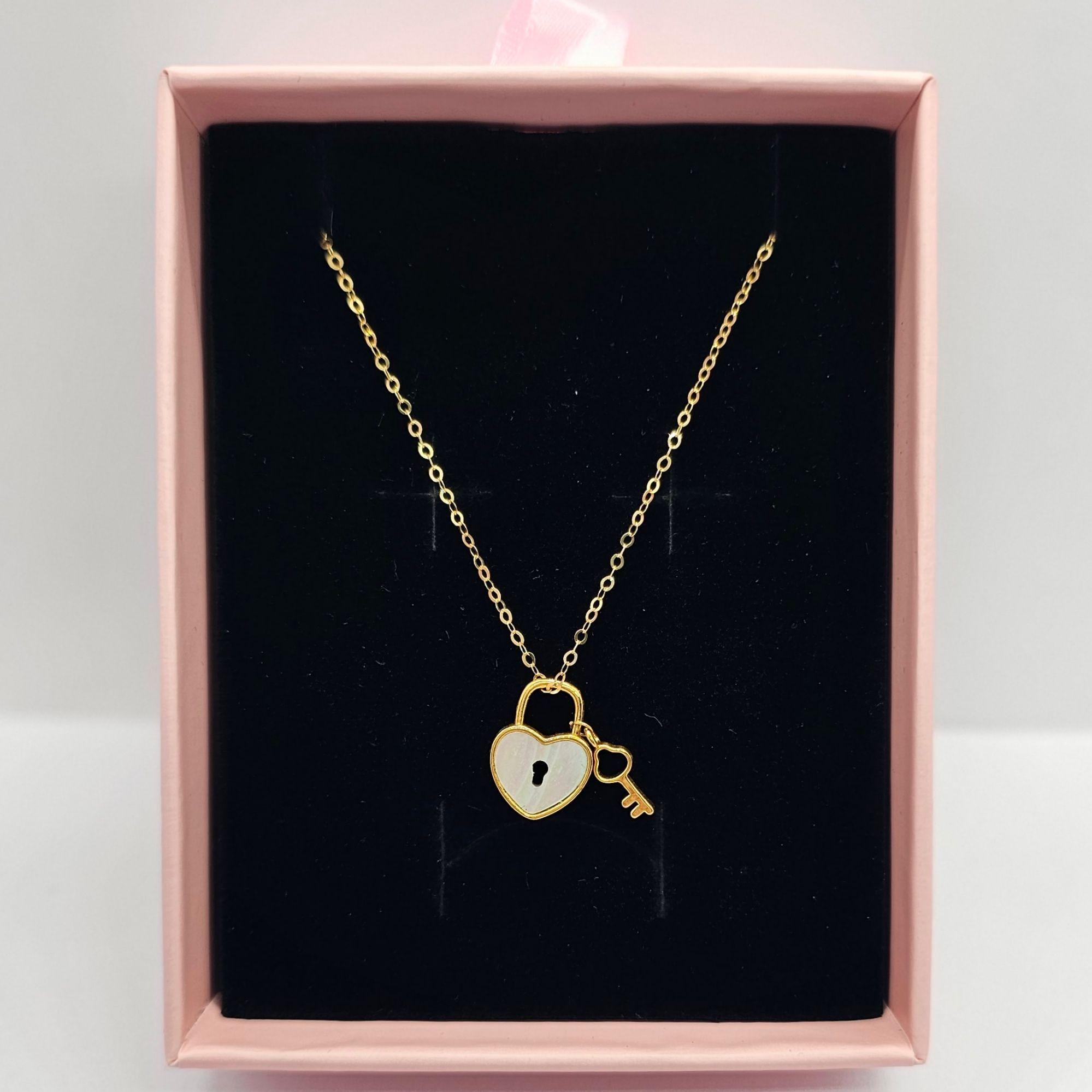 Cadena Eslabones Oro Amarillo 18k Corazón Candado Llave Nácar 18k-2