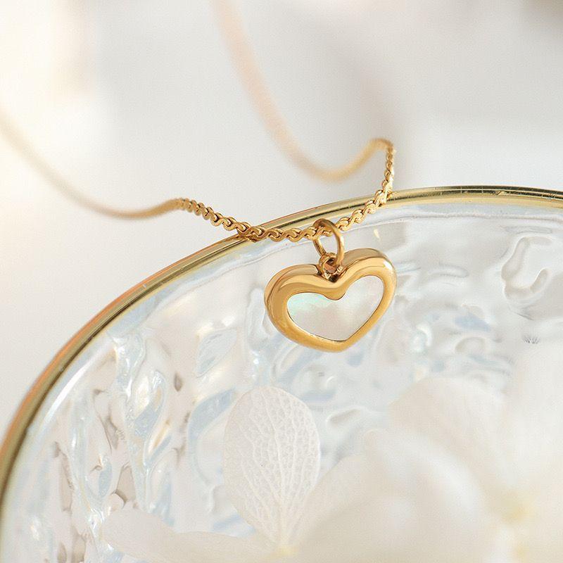 Collar Baño De Oro Amarillo 18k Cintillo Corazón Nácar-2