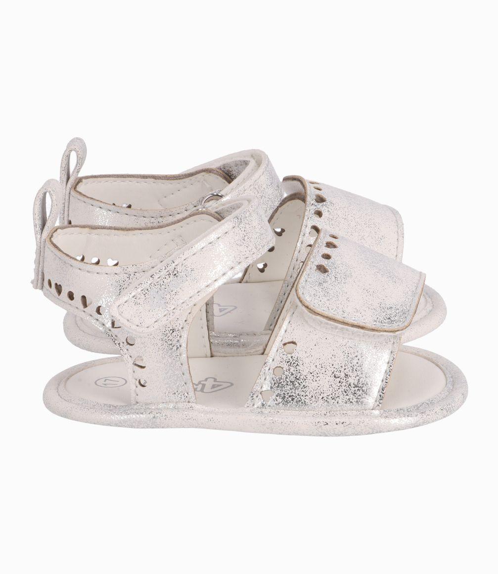 Sandalia Con Corazones Recién Nacida Blanco 4 Kids-1