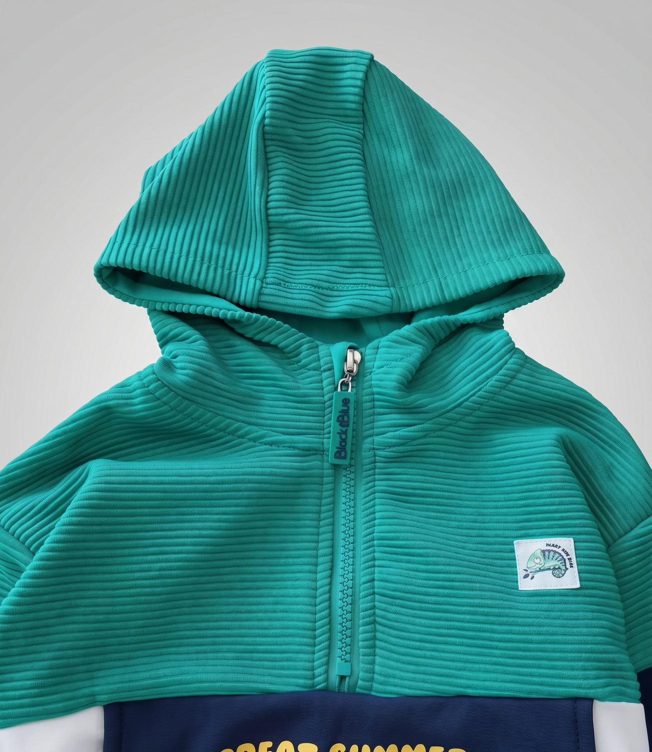 Polerón bebé con gorro B12091270124 verde Black and blue-3