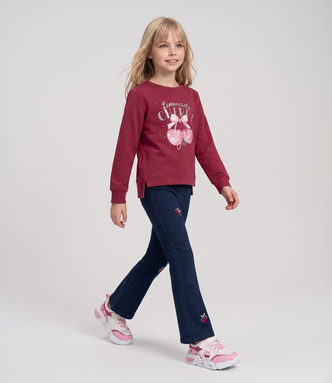 Conjunto polerón liviano y calza niña  L11221270688 frambues-0