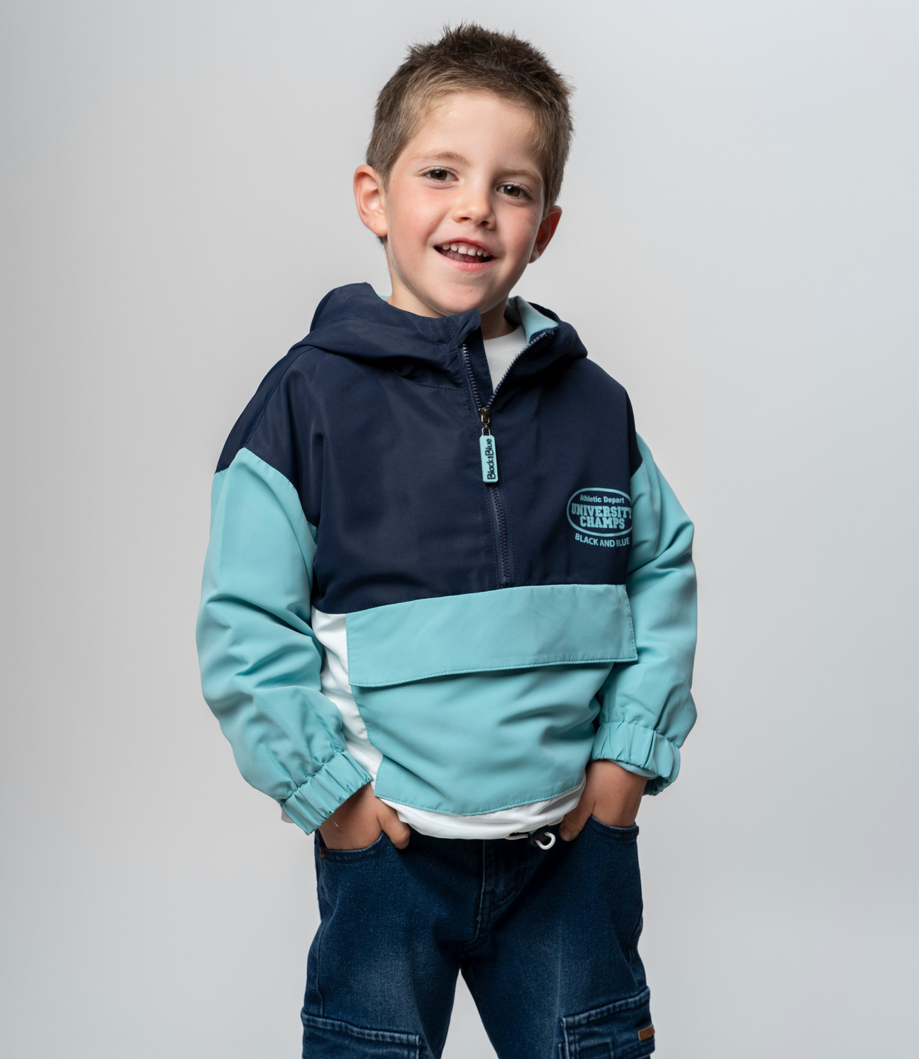 Chaqueta niño cortaviento azul marino Black and Blue-0