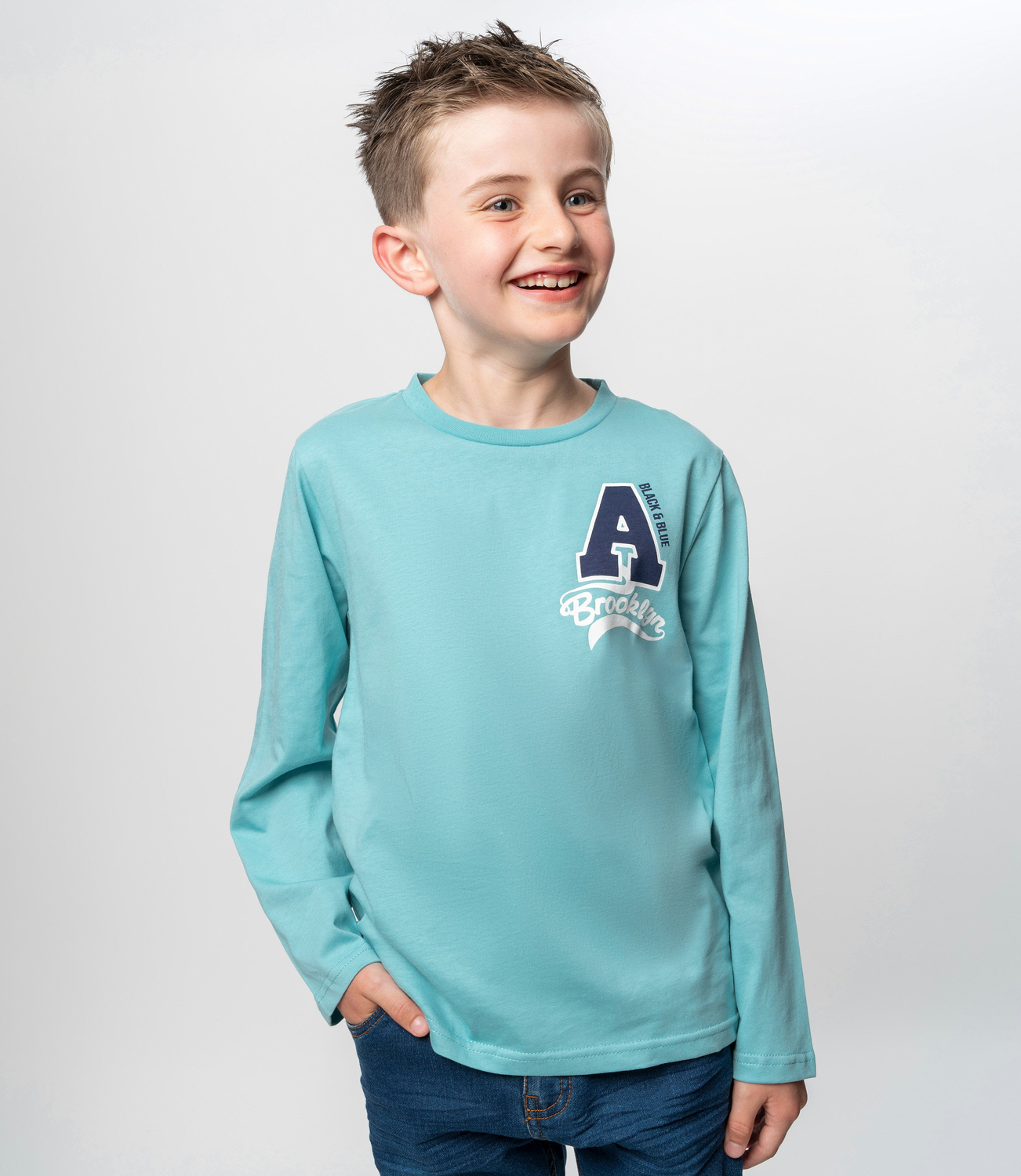 Polera manga larga niño básica menta Black and Blue-0