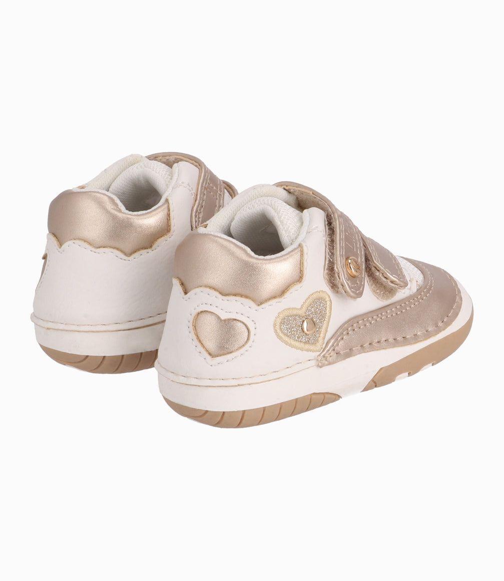 Zapatilla Recién Nacida Con Corazones Limonada Dorado-3