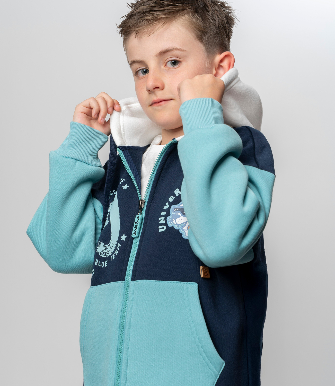 Polerón niño con gorro azul marino Black and Blue-0