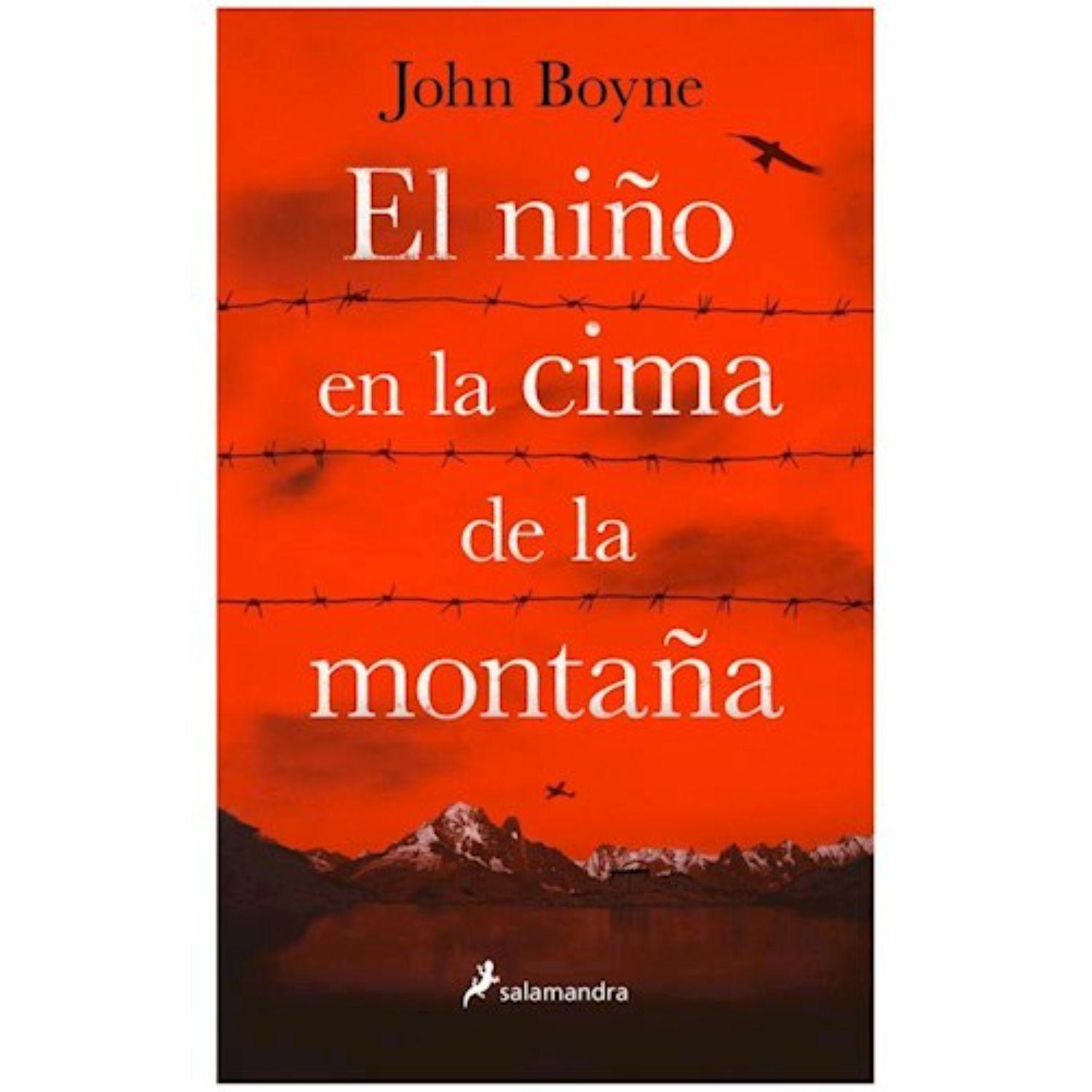 El Niño En La Cima De La Montaña-0