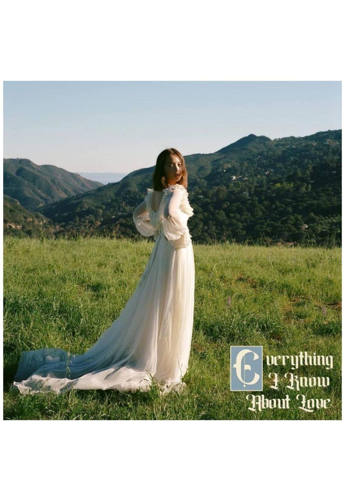 LAUFEY - EVERYTHING I KNOW ABOUT LOVE | VINILO-0