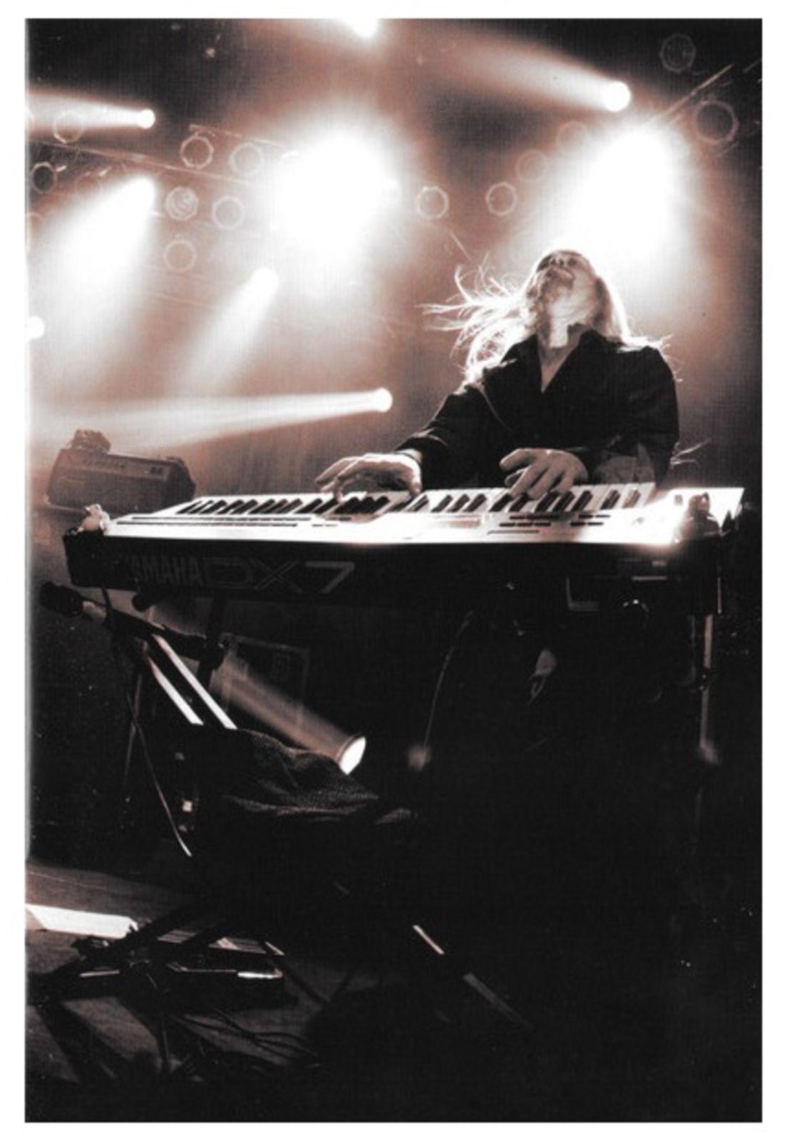 STRATOVARIUS - UNDER FLAMING WINTER SKIES: LIVE IN TAMPERE | DVD-7