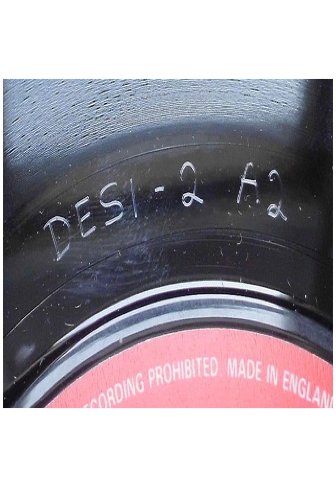 DESIRELLES - VOYAGE, VOYAGE (REMIXED) | 7" SINGLE USADO-4