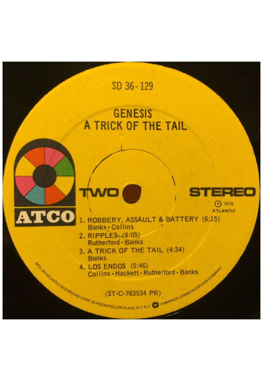 GENESIS - A TUCH OF THE TAIL | VINILO USADO-4