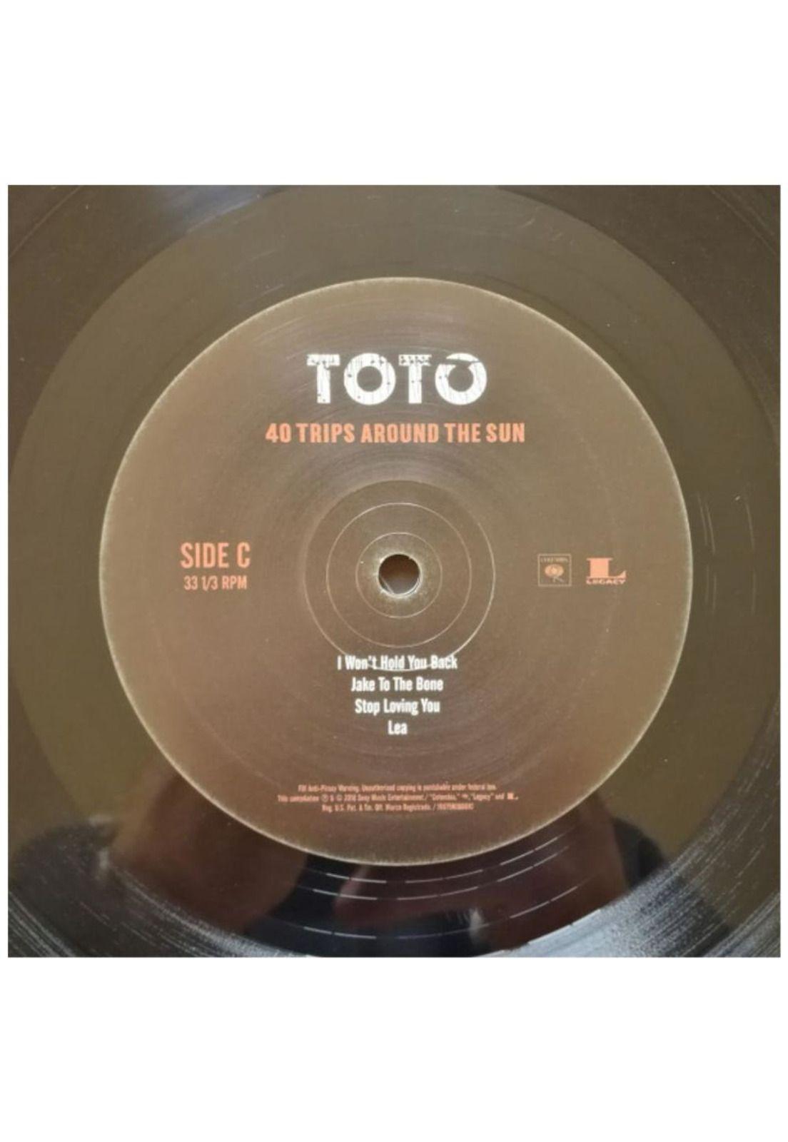 TOTO - 40 TRIPS AROUND THE SUN (2LP) | VINILO-3
