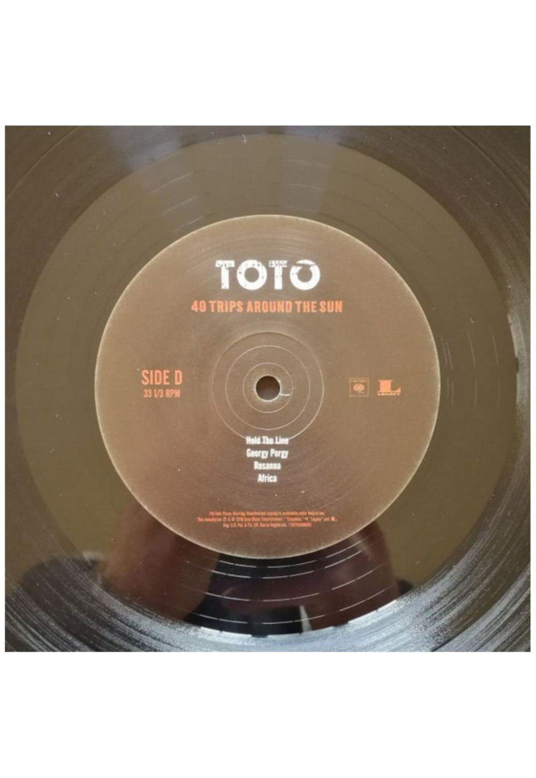 TOTO - 40 TRIPS AROUND THE SUN (2LP) | VINILO-5