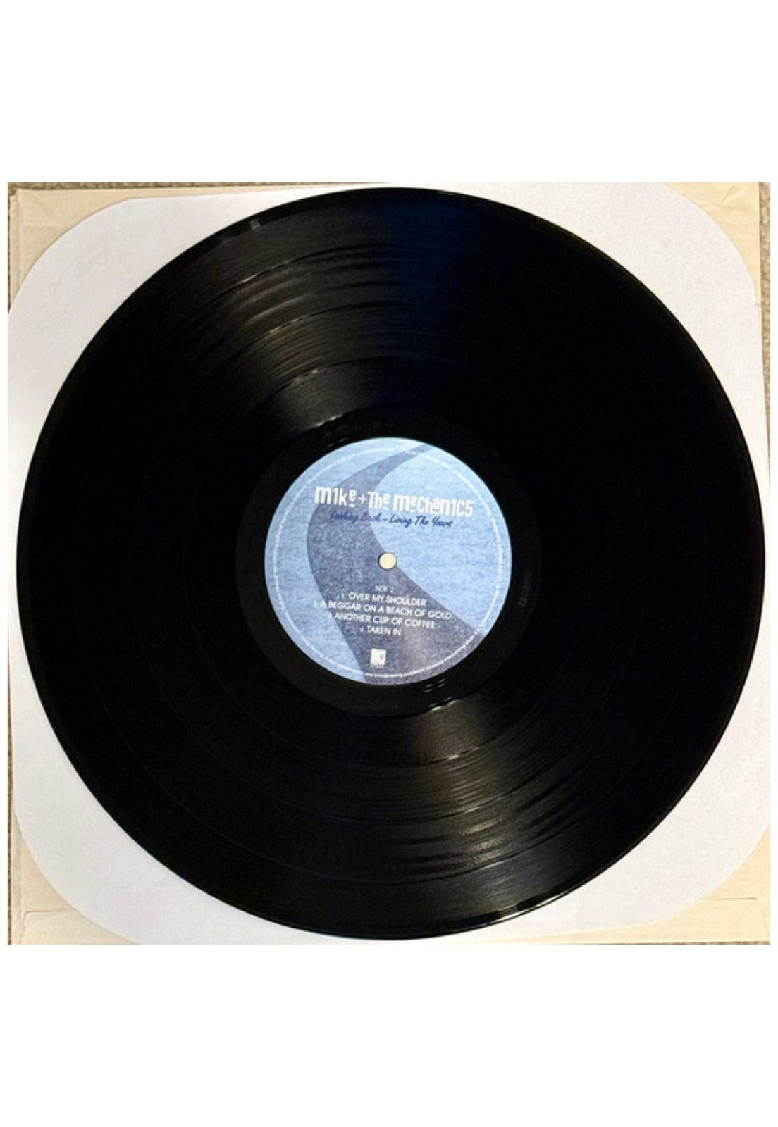 MIKE + THE MECHANICS - LOOKING BACK - LIVING YEARS: BEST OF (2LP) | VINILO-8