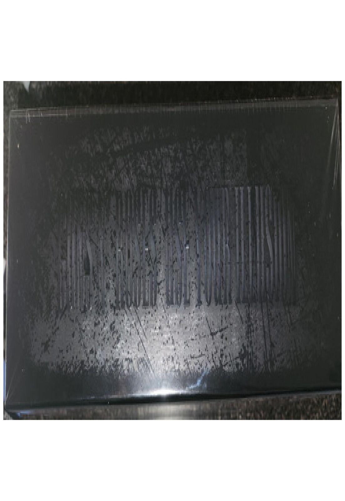 GUNS N' ROSES - USE YOUR ILLUSION I & II (12LP+BLRY) (INC. 100 PAGES BOOK) | VINILO-7