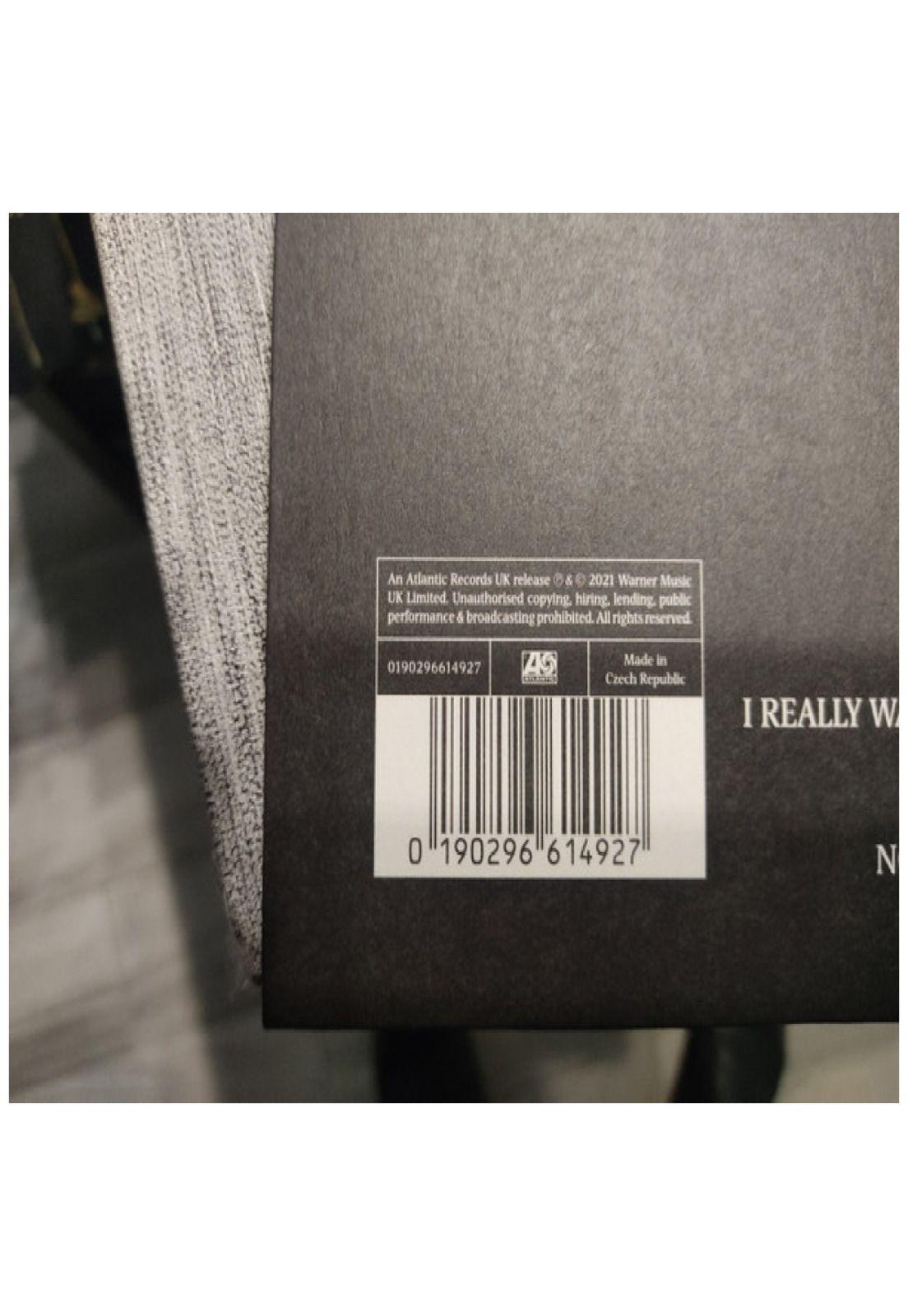 JAMES BLUNT - STARS BENEATH MY FEET: BEST OF 2004-2021 (2LP) | VINILO-7