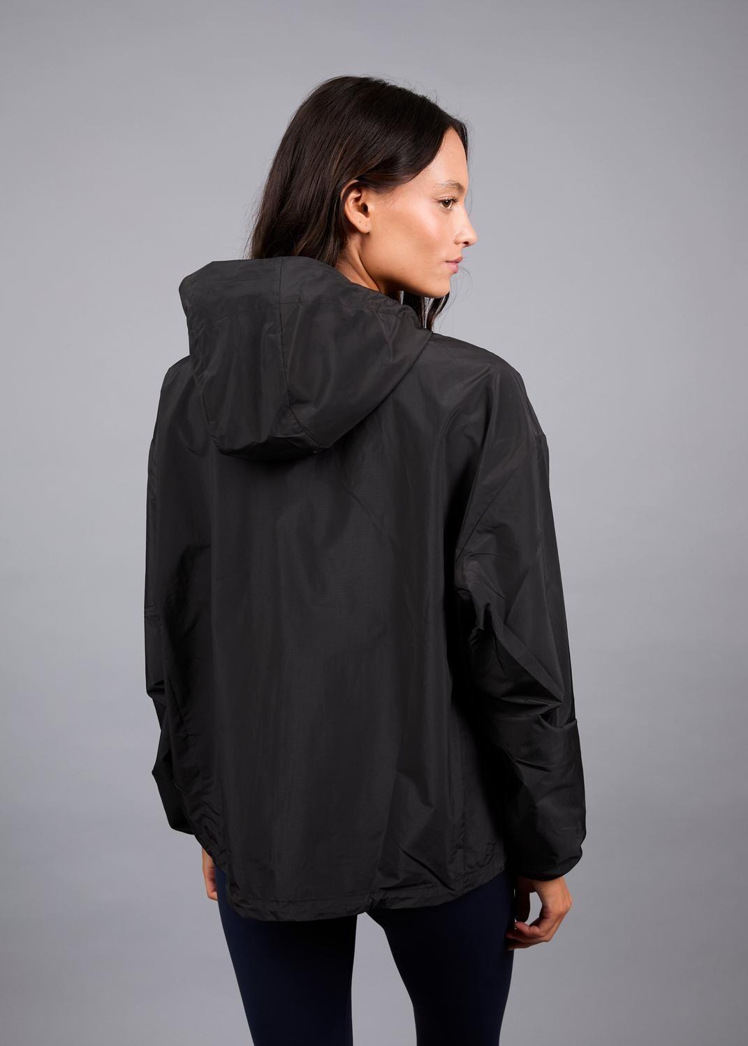 Cortaviento Ligero Aesir Black-2