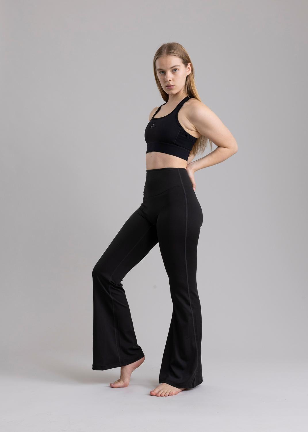 Pantalón Legging Brigid Black - Acampanado y de Tiro Alto-7