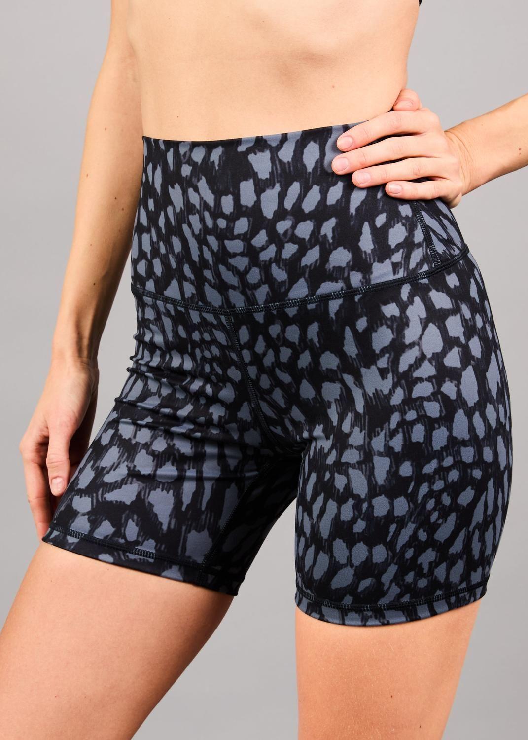 Legging Lisas Cortas Iris Animal Grey-1