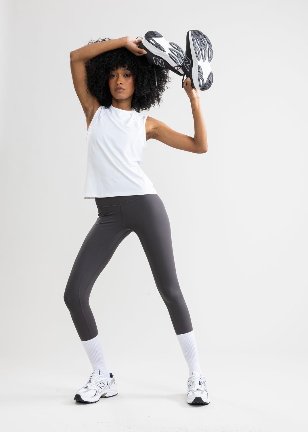 Polera Satis White FeatherLite™-3