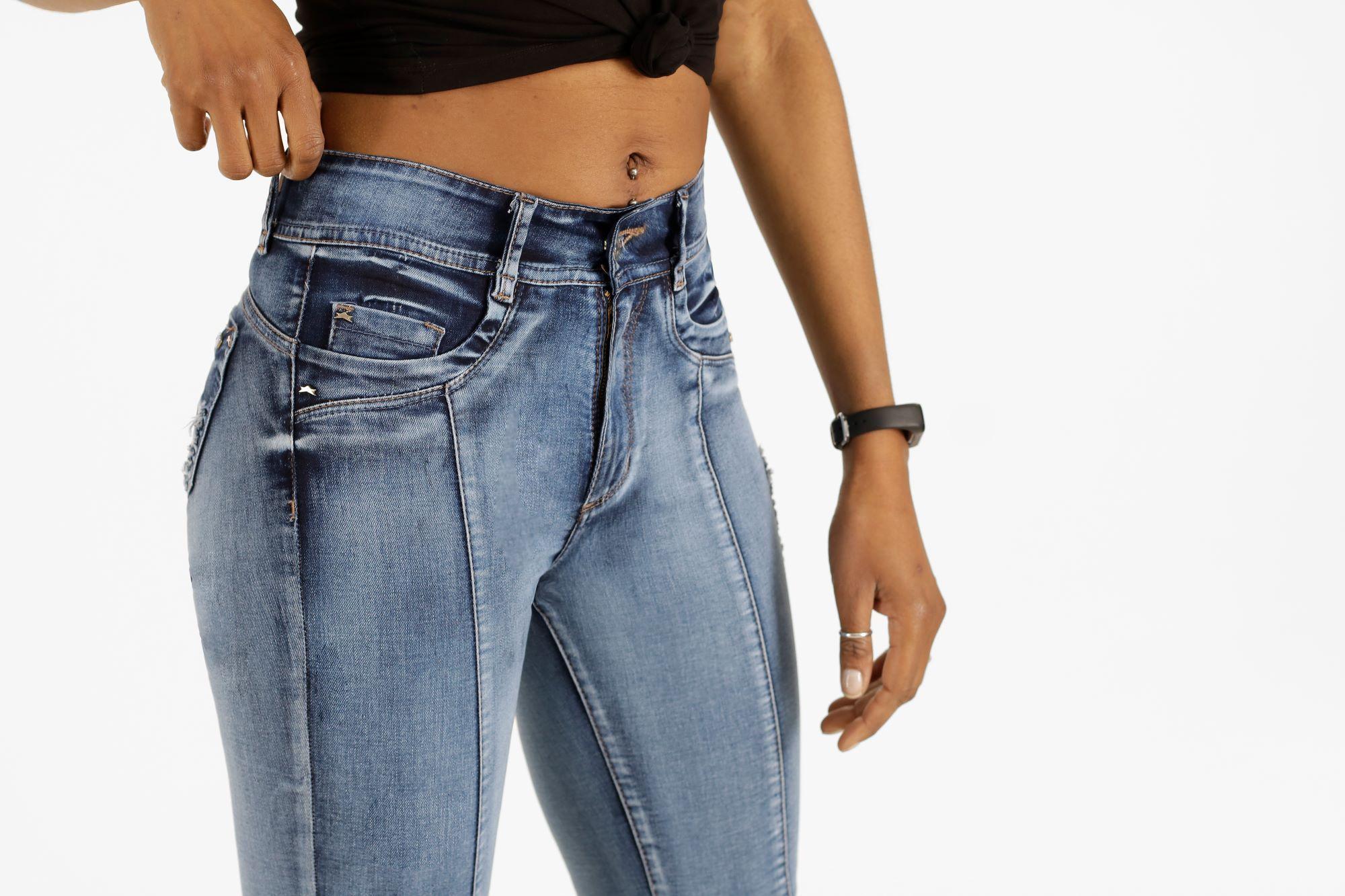 Jeans One World, tiro alto, flare, jamaica, celeste-3