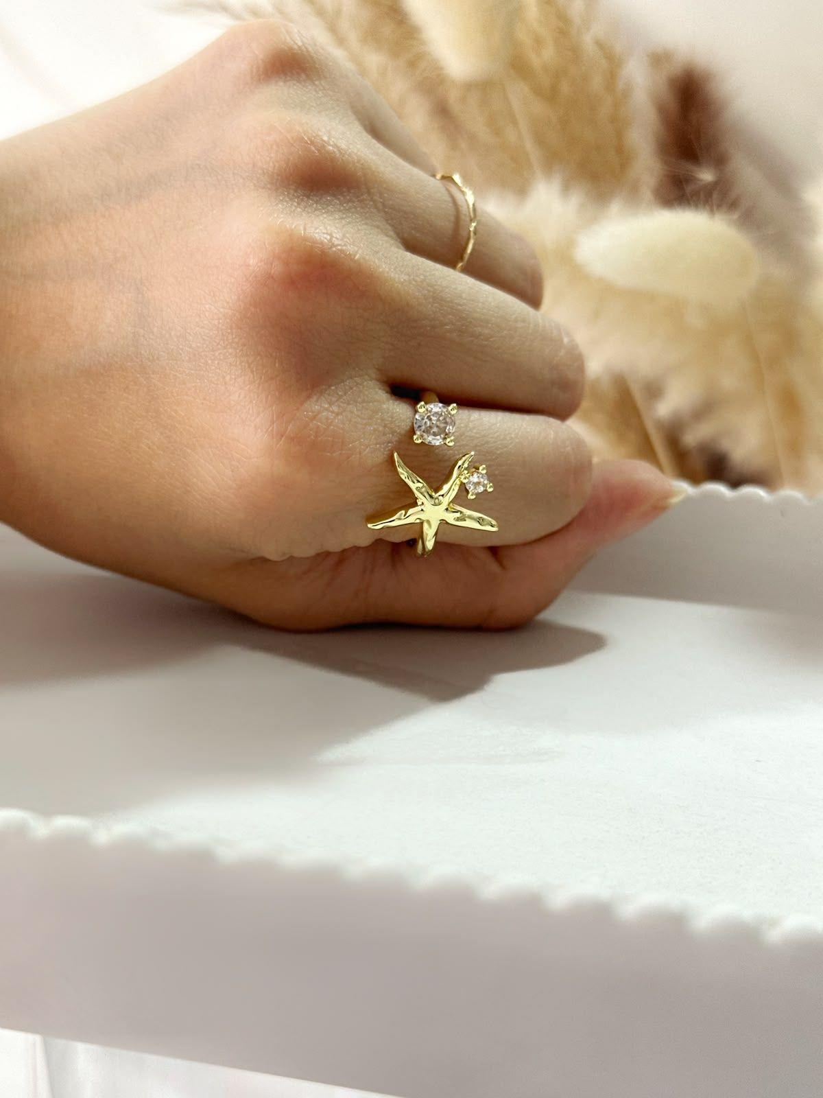 Anillo Adriana Ajustable Baño de Oro 18K-1