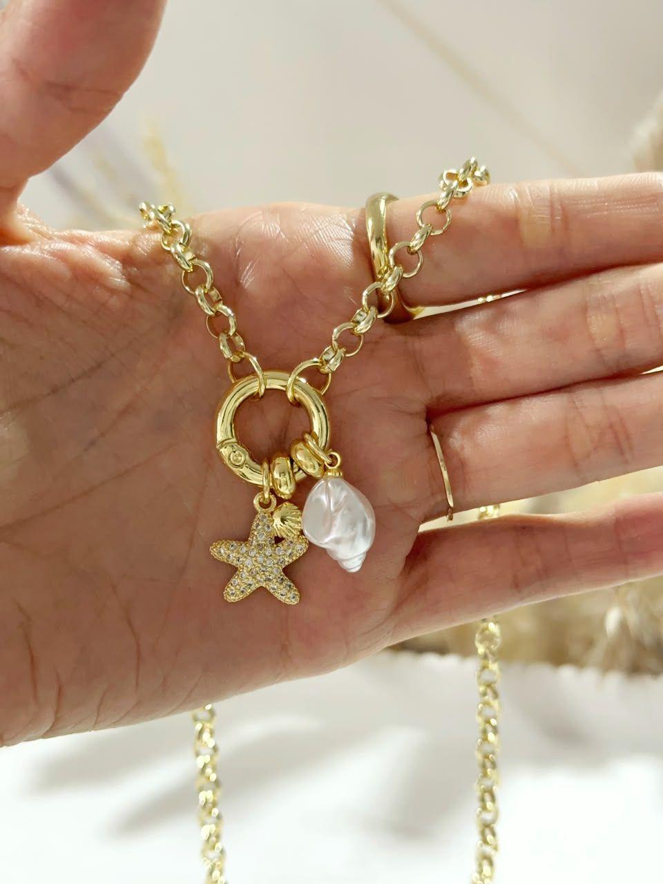 Collar Estrella Costera Delicado para Mujer Baño de Oro 18K-1
