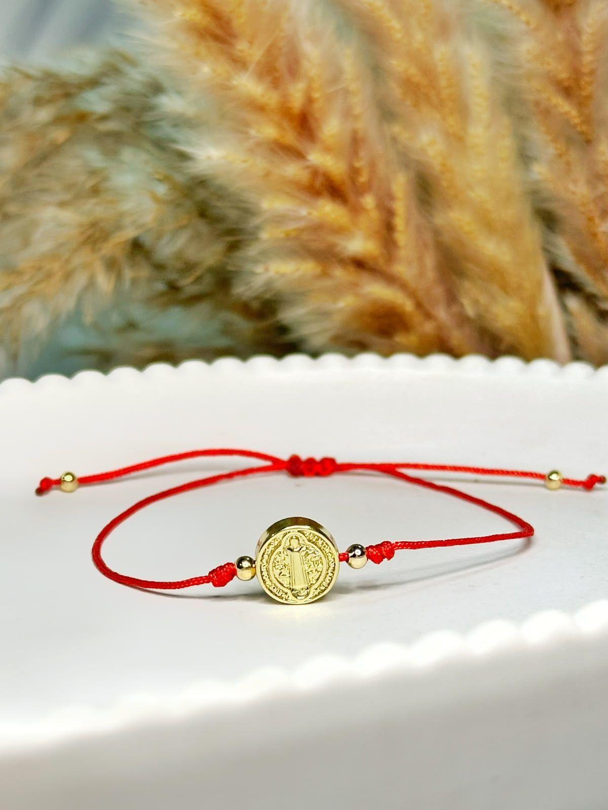 Pulsera san benito amuleto religioso proteccion roja dorado baño de oro ajustable mujer-3