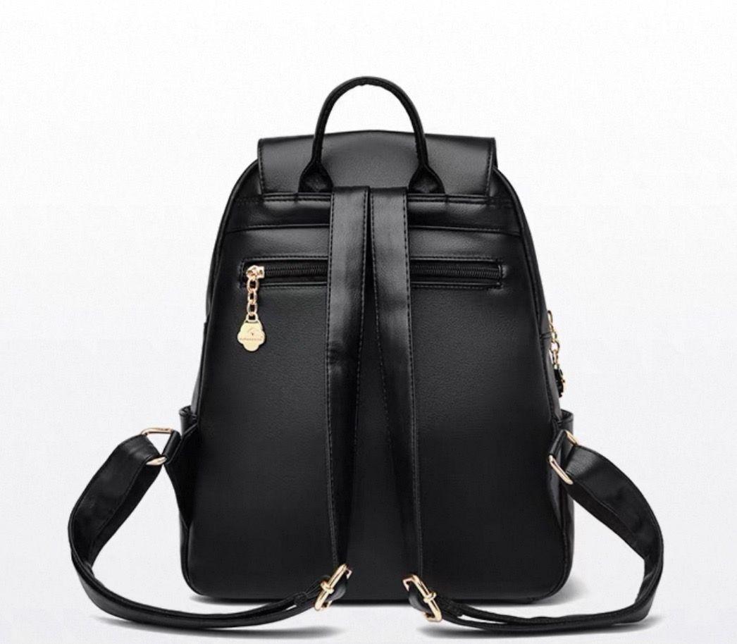 Mochila Urbana Cuero Mujer 15l Color Negro Serie CAT-4