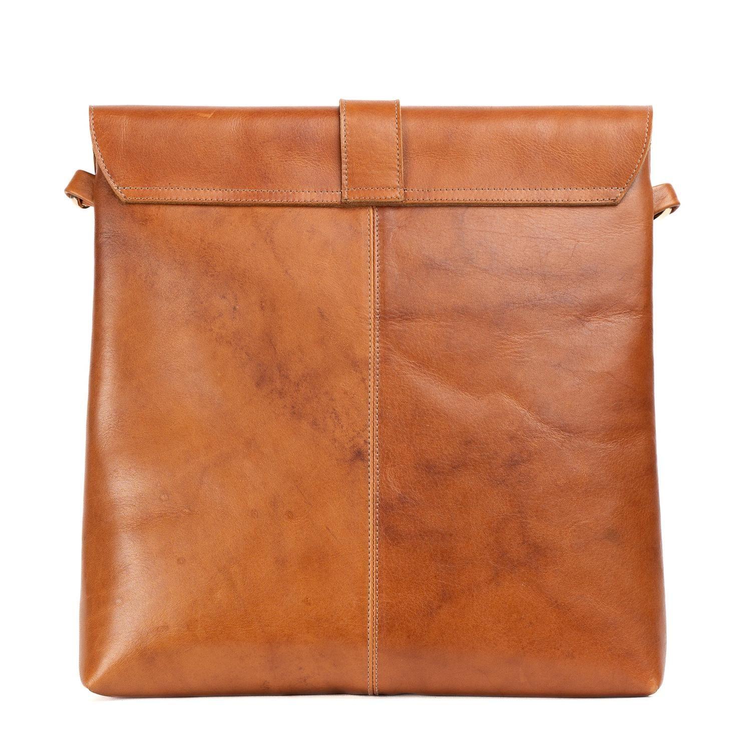 Bandolera de cuero modelo PAZ tostado-3
