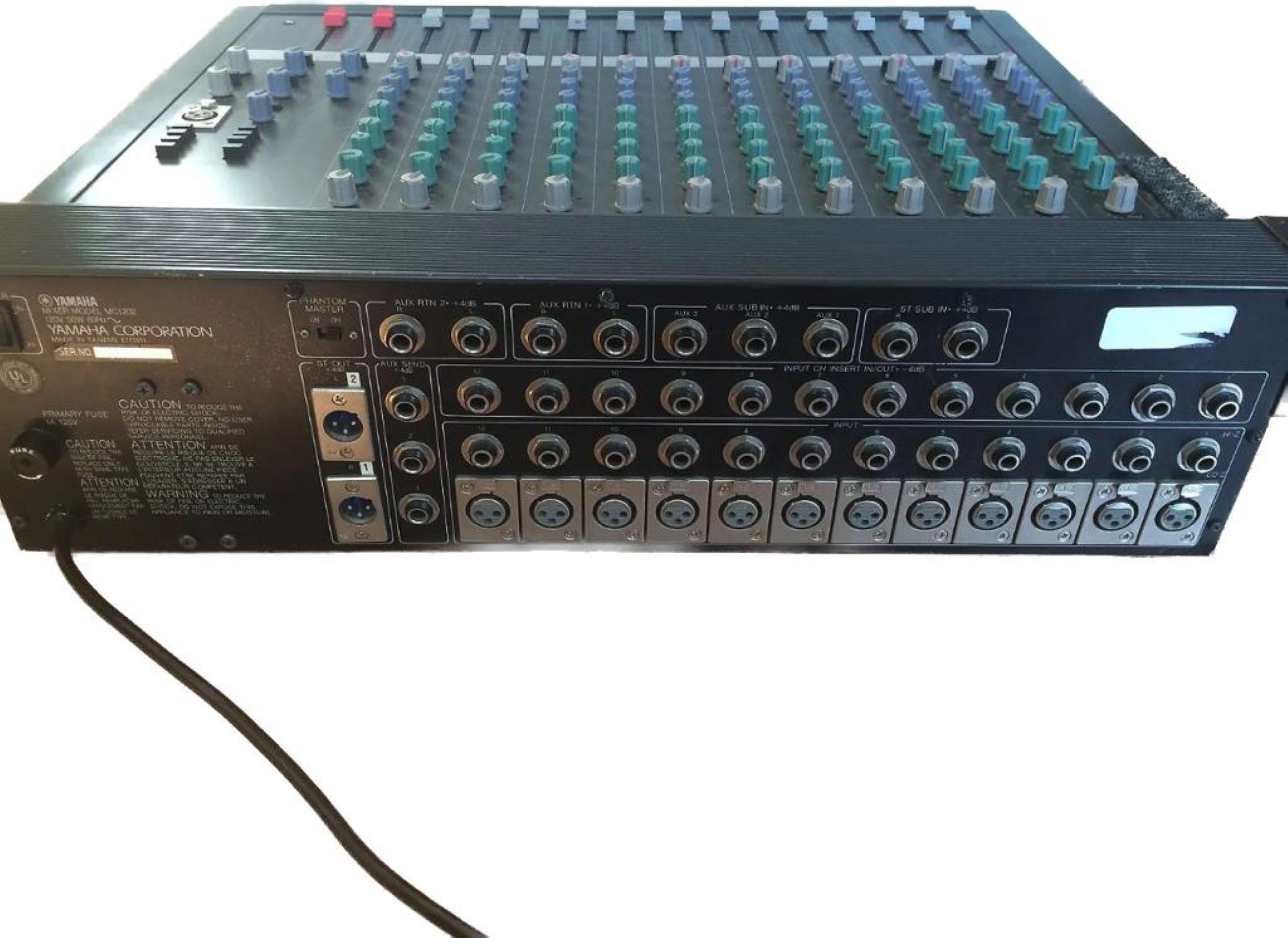 Yamaha Mixer Analogo MC-1202-1