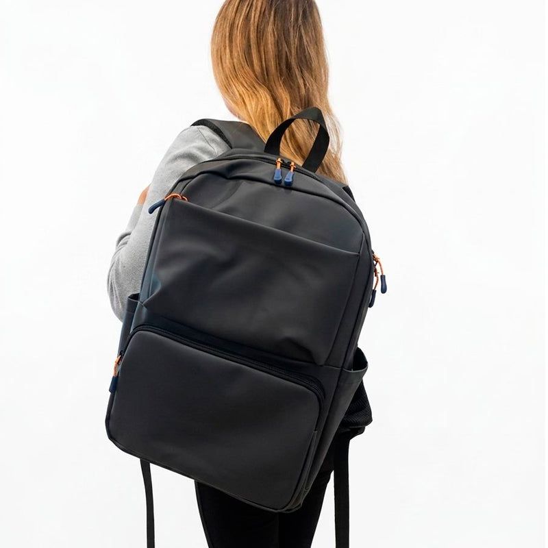 Mochila De Espalda Unisex Bolso Impermeable Color Negro-1