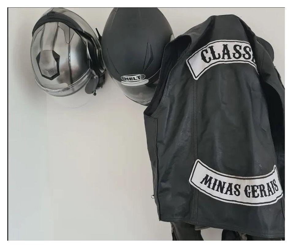 Colgador  Soporte De Pared Para Casco De Moto-1