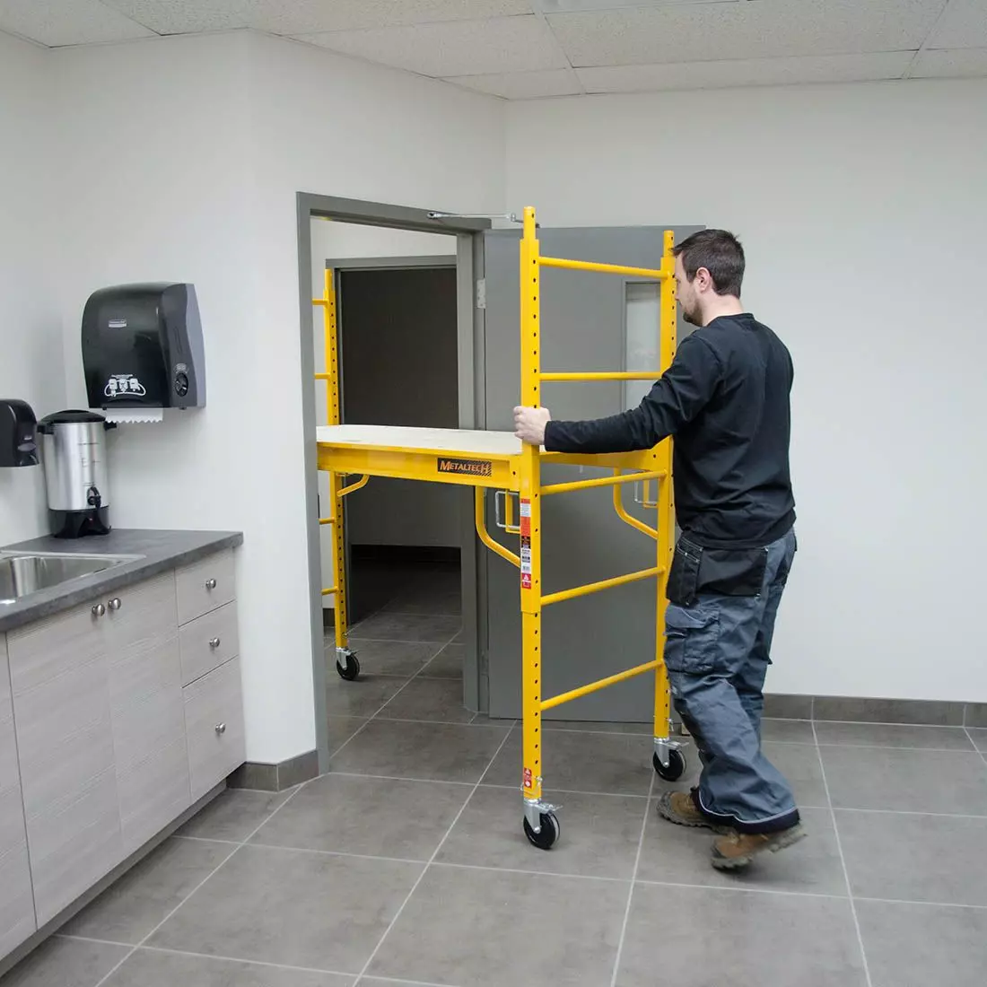 ANDAMIO DESARMABLE PORTATIL 1.83MT JOBSITE SERIES METALTECH-2